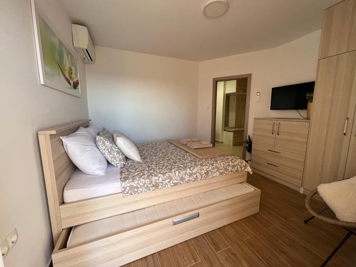 Pernjak Apartman *